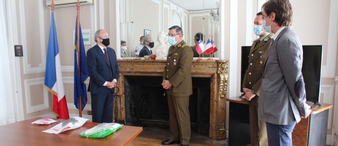 DIGEMPOL y Carabineros reciben donación del gobierno francés para la protección contra el Covid-19